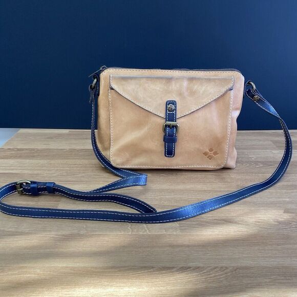 Patricia Nash Handbags - Patricia Nash Avellino Crossbody Purse Brown Black